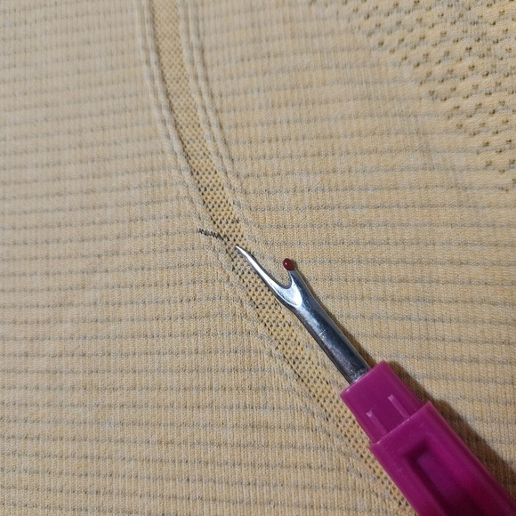 Lululemon Women's Swiftly Short Sleeve Shirt Top Yellow Orange 6 Running Active - Picture 8 of 8